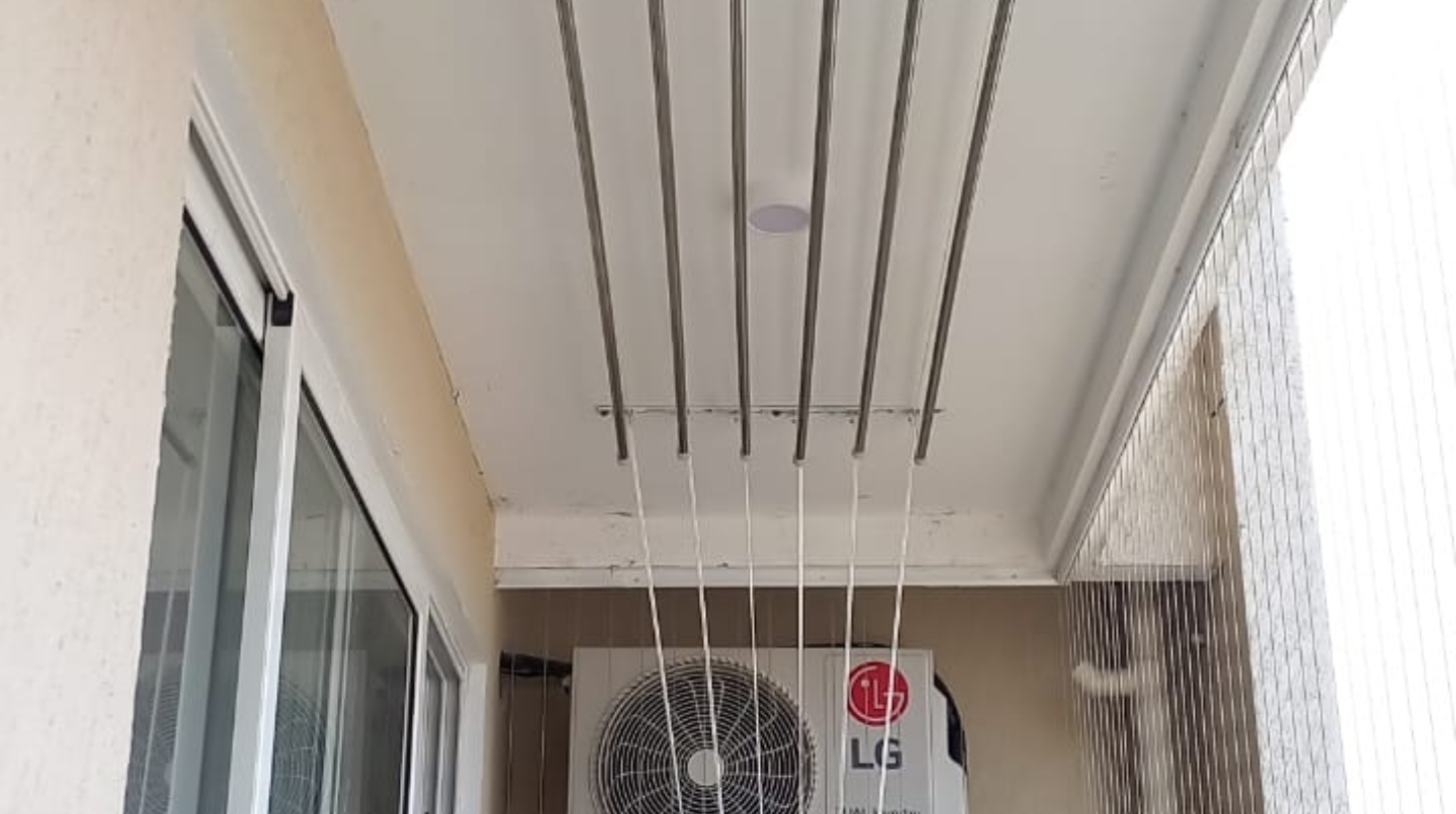 Pull and Dry Cloth Hangers